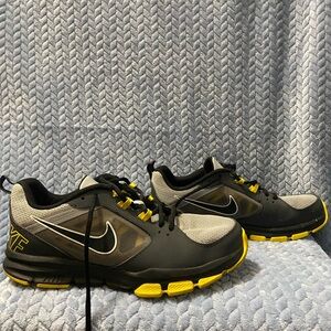 Nike Black and Yellow Athletic Shoes